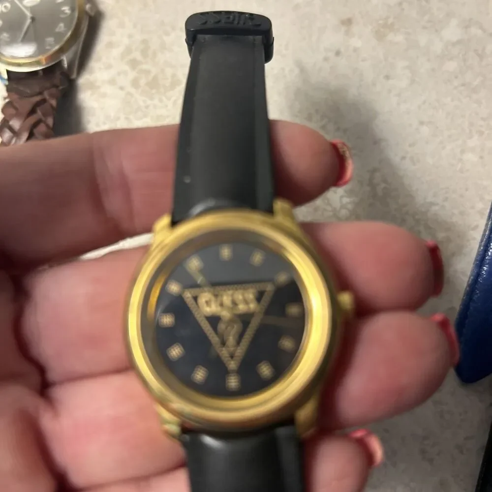 Vintage Guess Watch Lot of 9 Guess Womens Leather Bands Working New Batteries